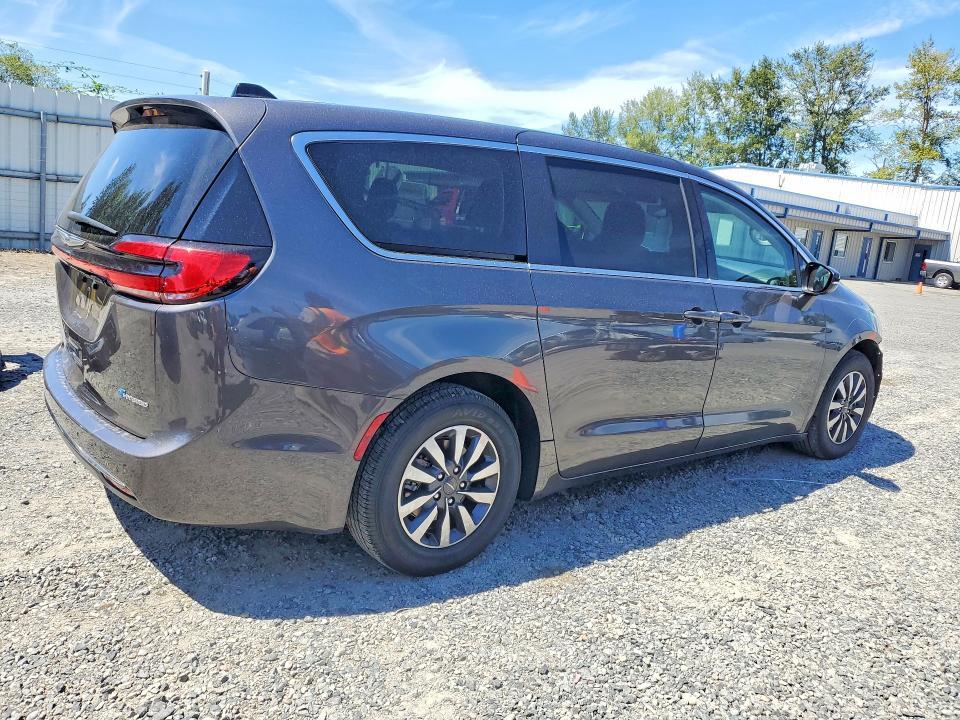 2023 CHRYSLER PACIFICA HYBRID TOURING L — Фото 3 из 14