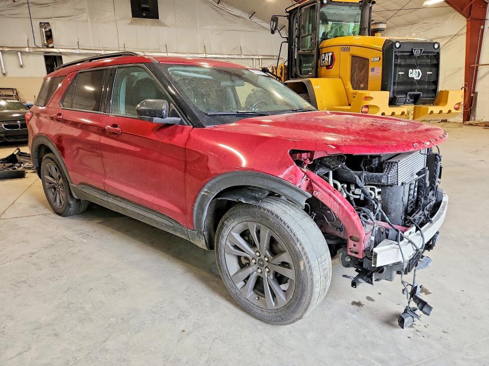 2023 FORD EXPLORER XLT — Фото 4 из 14