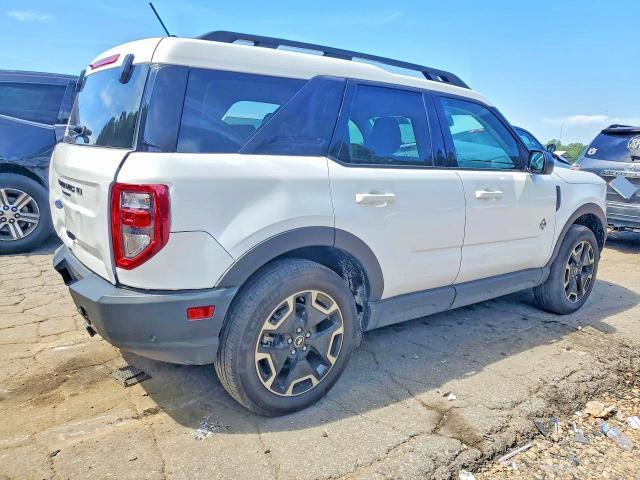 2023 FORD BRONCO SPORT OUTER BANKS — Фото 3 из 12