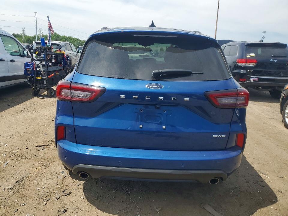 2023 FORD ESCAPE — Фото 6 из 13