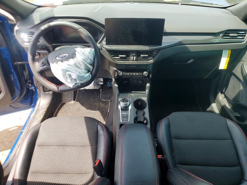 2023 FORD ESCAPE — Фото 8 из 13