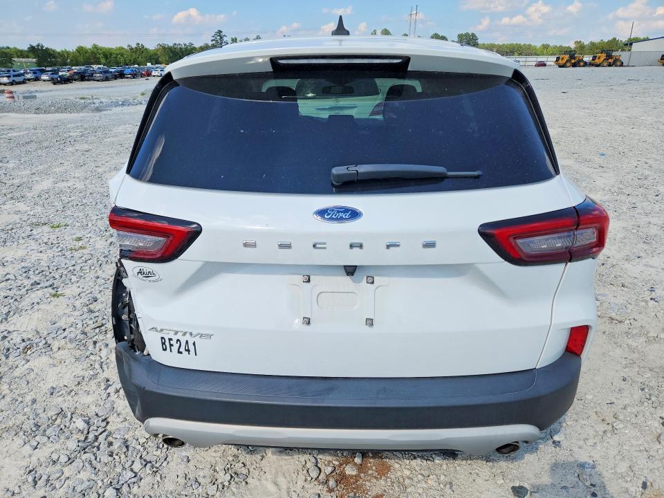 2023 FORD ESCAPE — Фото 6 из 13