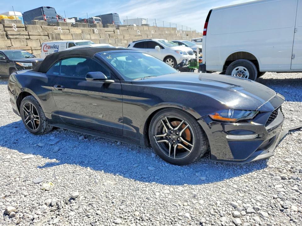 2023 FORD MUSTANG — Фото 4 из 13