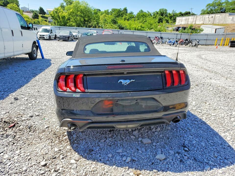 2023 FORD MUSTANG — Фото 6 из 13