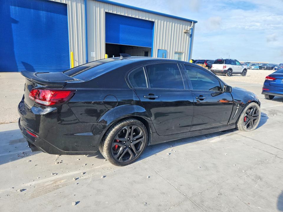 2017 CHEVROLET SS — Фото 3 из 13