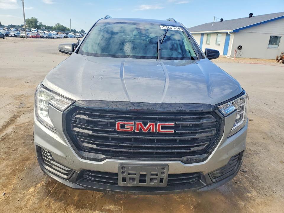 2023 GMC TERRAIN SLE — Фото 5 из 13