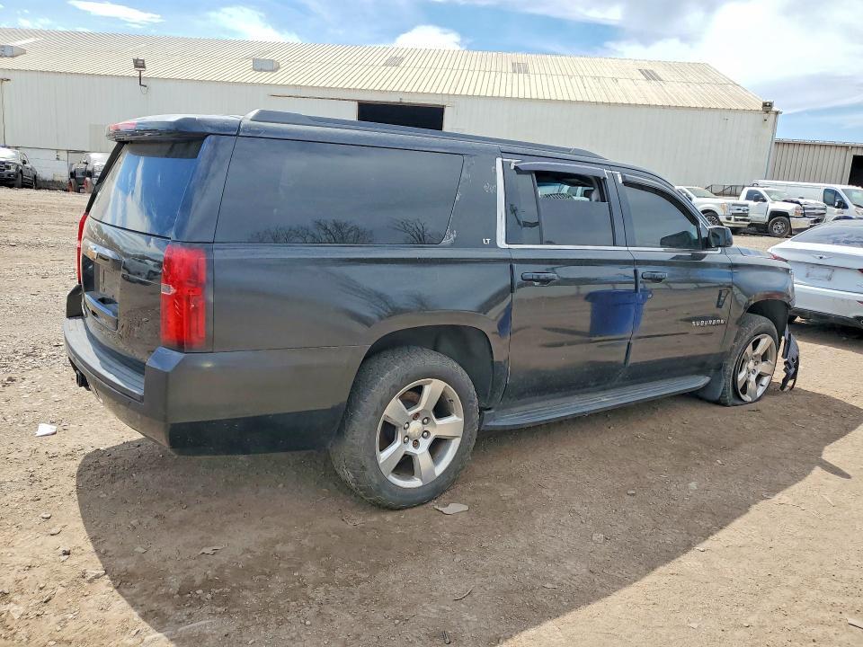 2017 CHEVROLET SUBURBAN K1500 LT — Фото 3 из 13