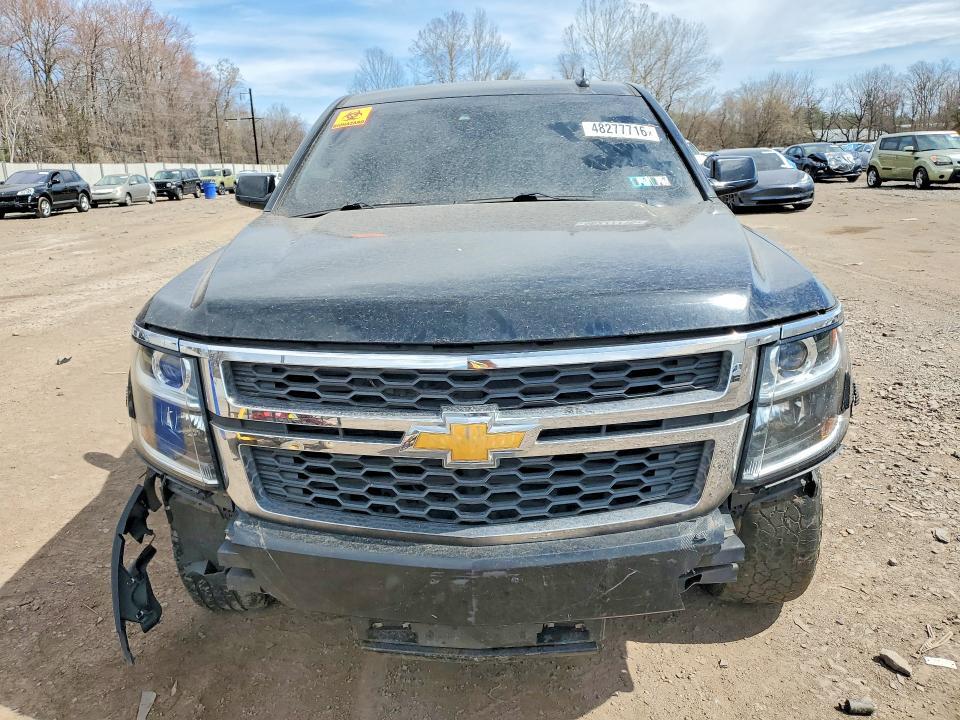 2017 CHEVROLET SUBURBAN K1500 LT — Фото 5 из 13
