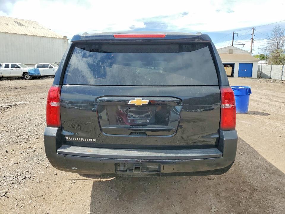 2017 CHEVROLET SUBURBAN K1500 LT — Фото 6 из 13