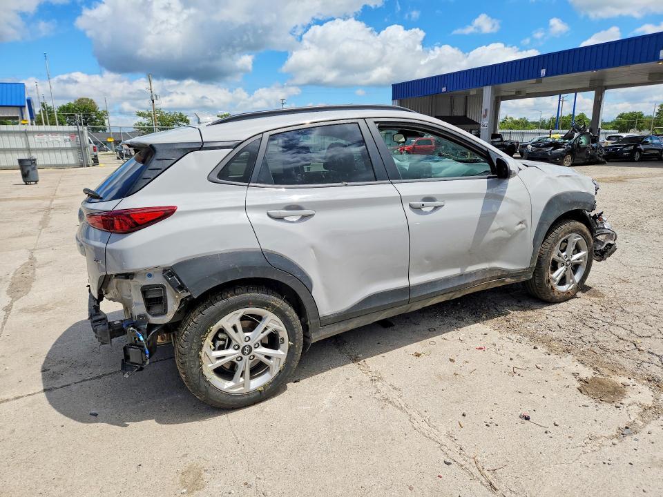 2023 HYUNDAI KONA SEL — Фото 3 из 13