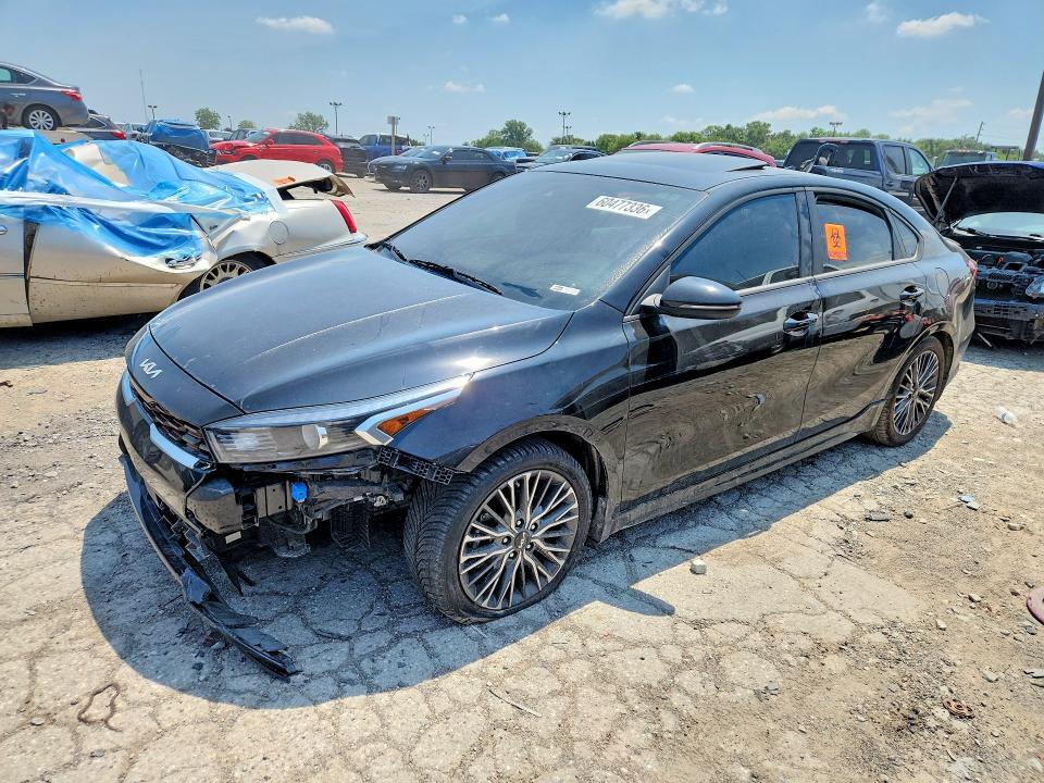 2023 KIA FORTE GT LINE