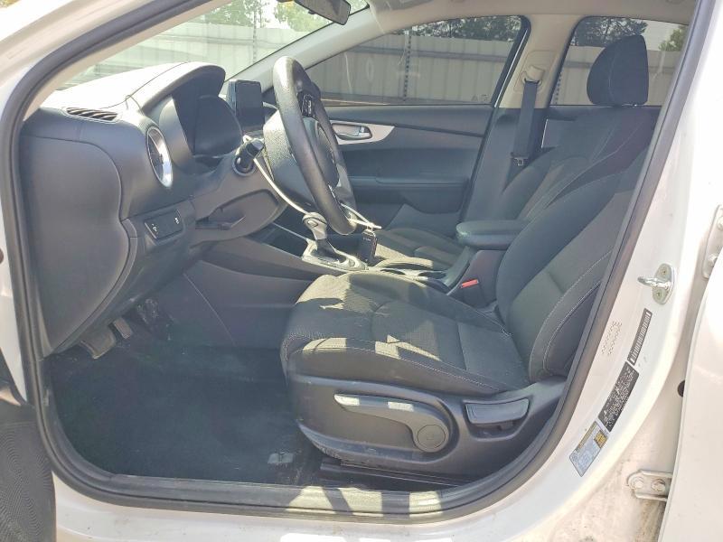 2023 KIA FORTE LXS — Фото 7 из 12