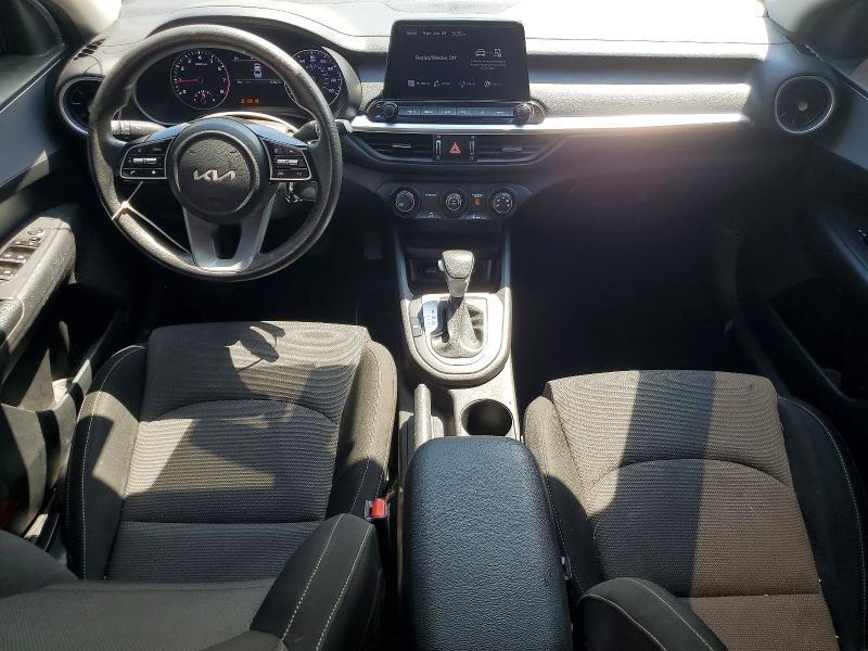 2023 KIA FORTE LXS — Фото 8 из 12
