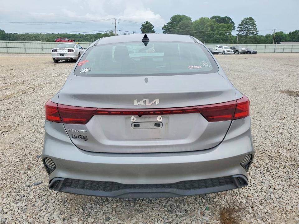 2023 KIA FORTE LXS — Фото 6 из 12
