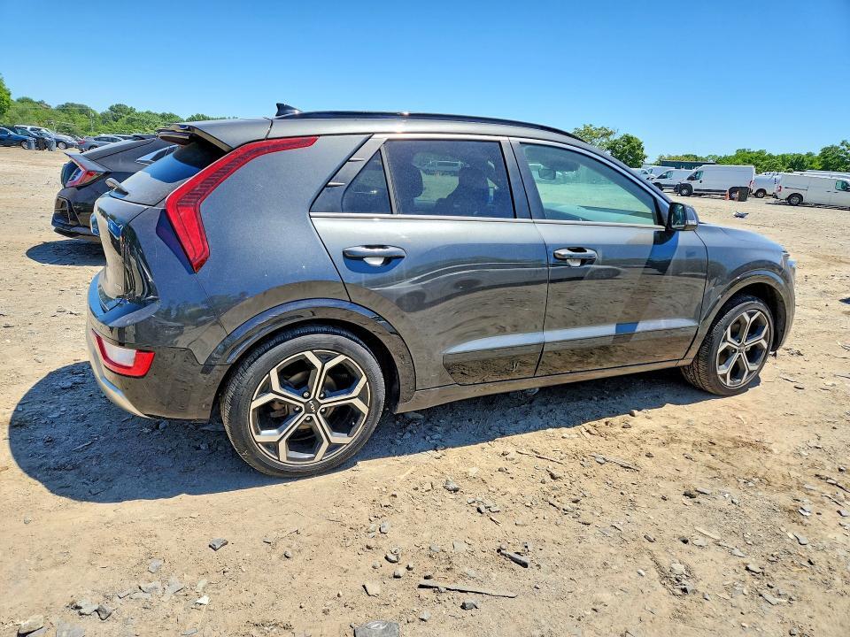 2023 KIA NIRO EX — Фото 3 из 12