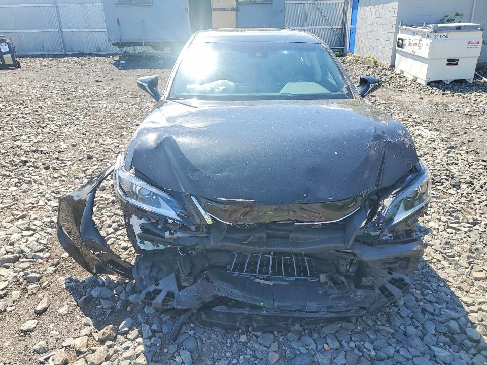 2023 LEXUS ES 300H BASE — Фото 5 из 12