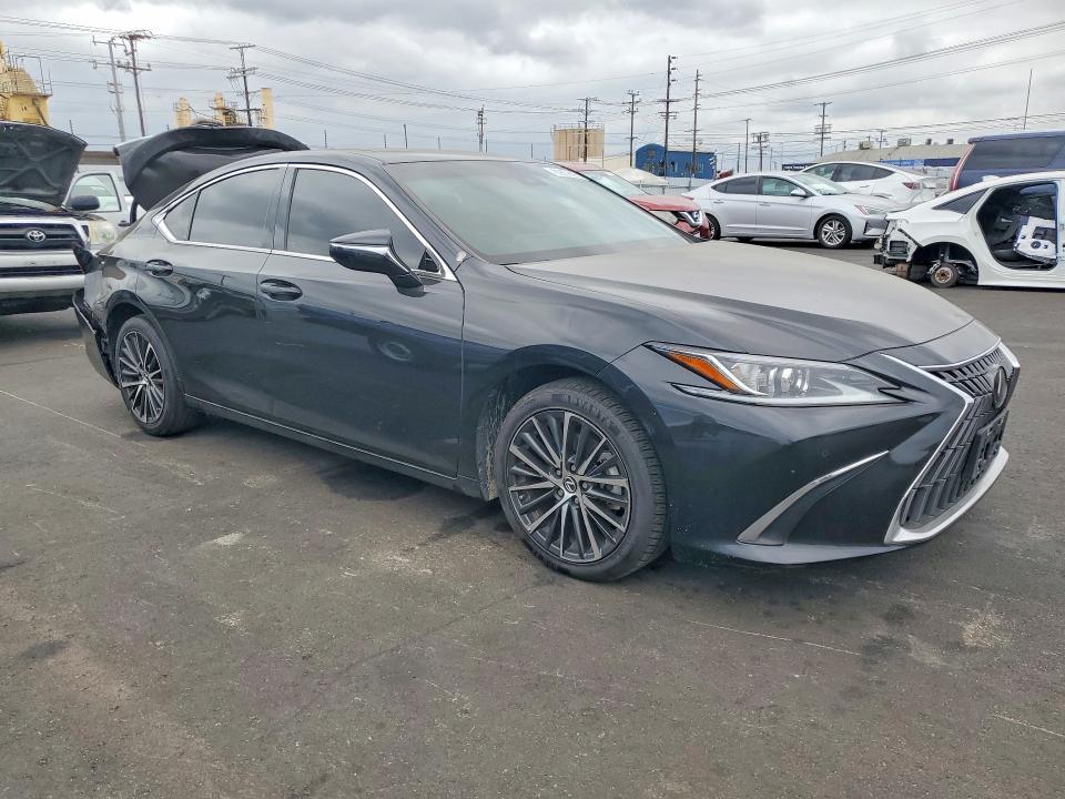 58ADA1C12PU033131 2023 LEXUS ES 300H photo no. 4