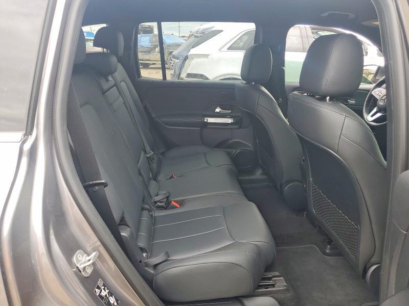 2023 MERCEDES-BENZ EQB 300 4MATIC — Фото 11 из 13