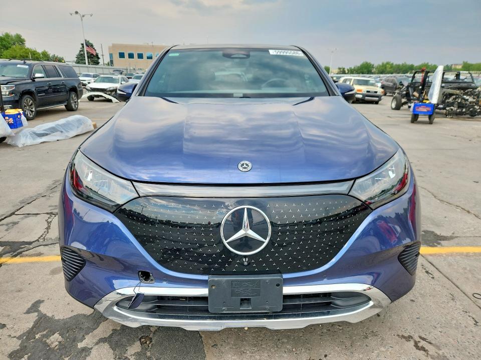 2023 MERCEDES-BENZ EQE SUV 350 4MATIC — Фото 5 из 14