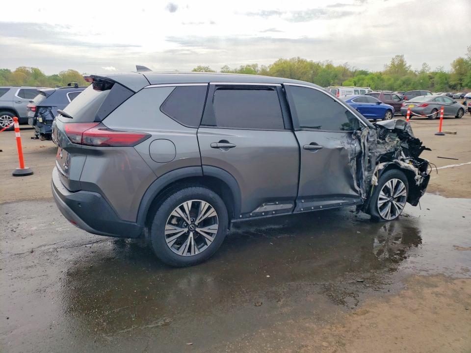 2023 NISSAN ROGUE SV — Фото 3 из 12