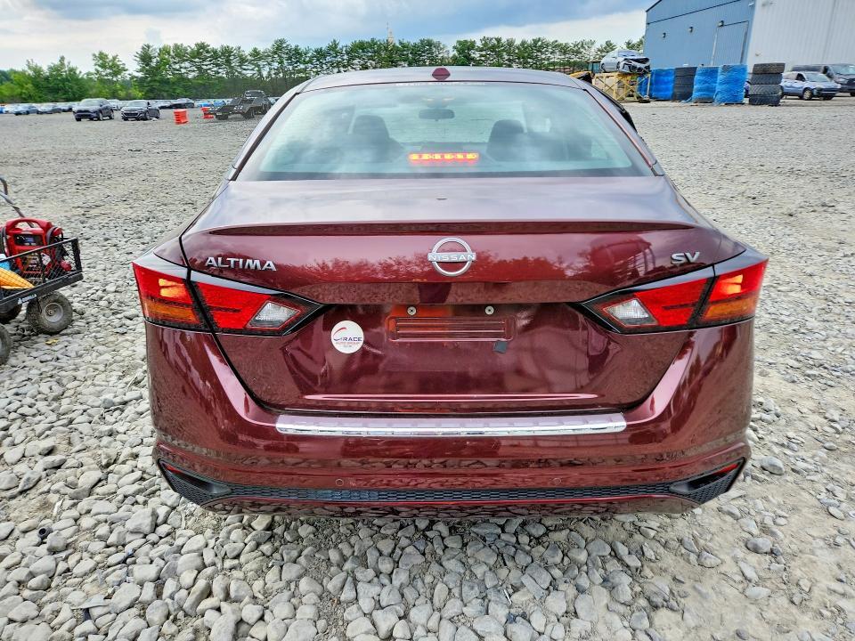 2023 NISSAN ALTIMA SV — Фото 6 из 12