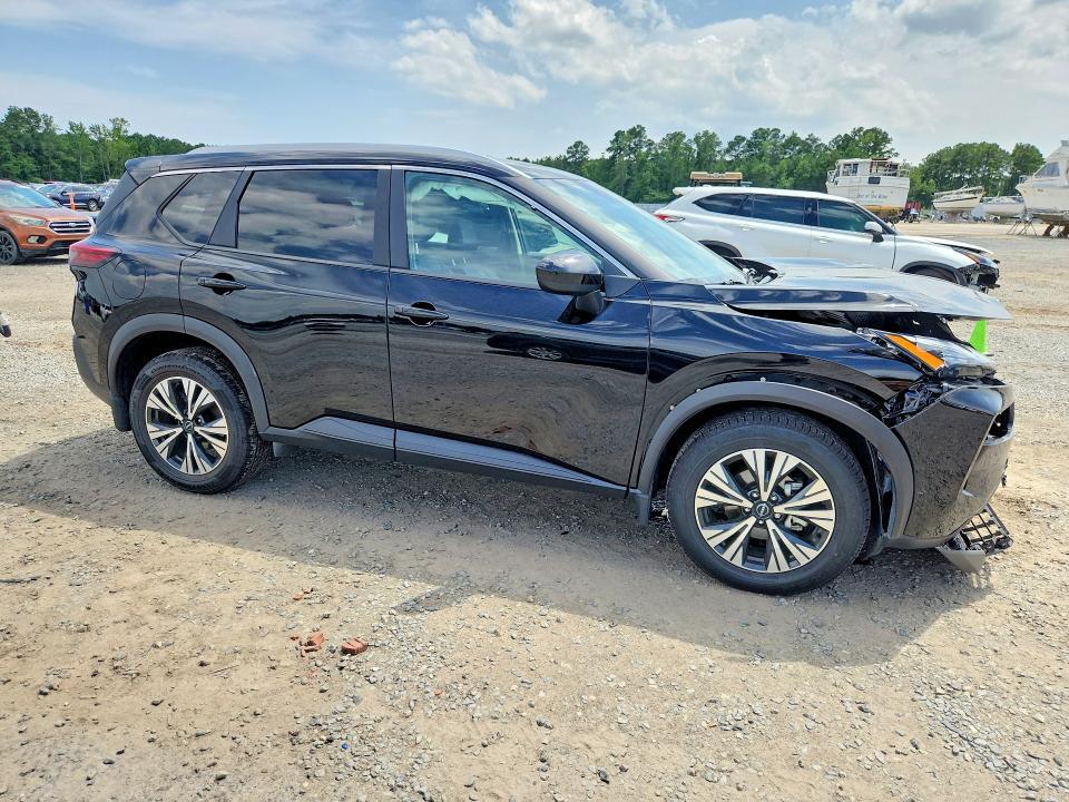 2023 NISSAN ROGUE SV — Фото 4 из 13