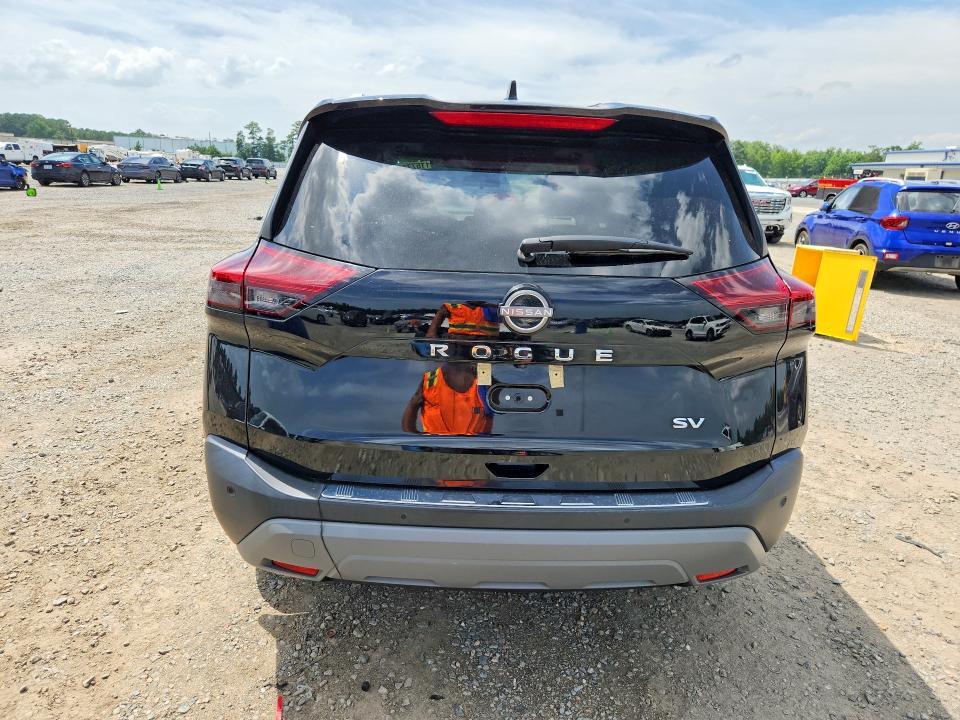 2023 NISSAN ROGUE SV — Фото 6 из 13