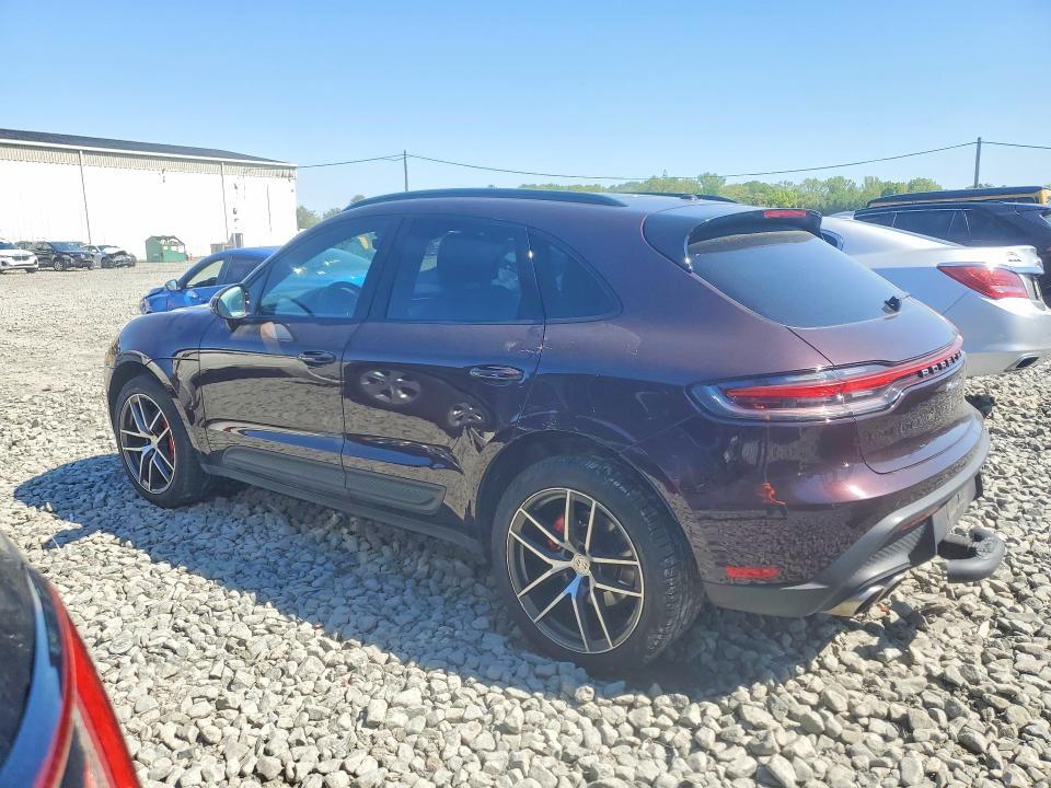 2023 PORSCHE MACAN S — Фото 2 из 12