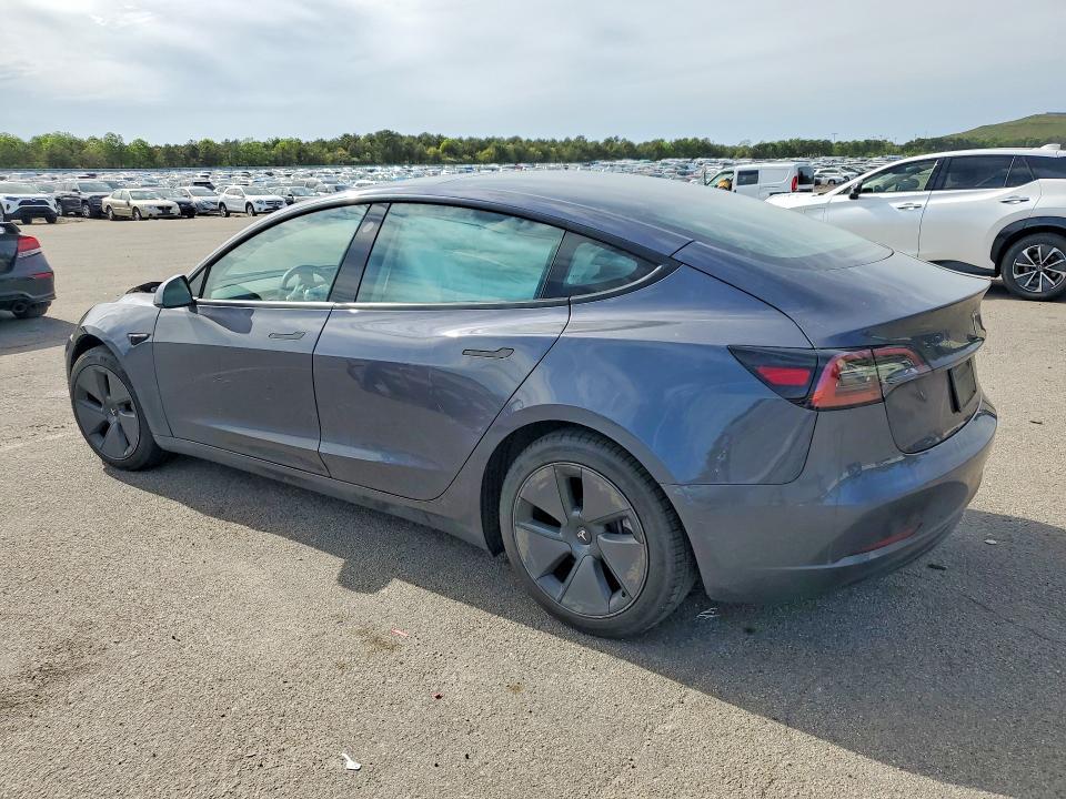2023 TESLA MODEL 3 — Фото 2 из 12