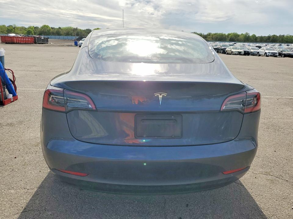 2023 TESLA MODEL 3 — Фото 6 из 12
