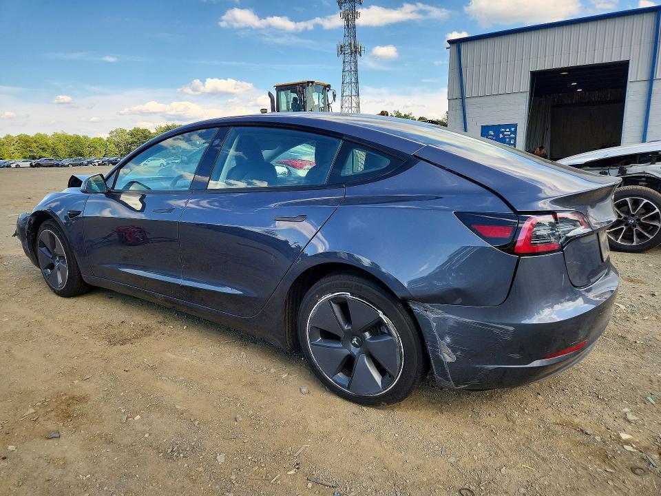 2023 TESLA MODEL 3 — Фото 2 из 13