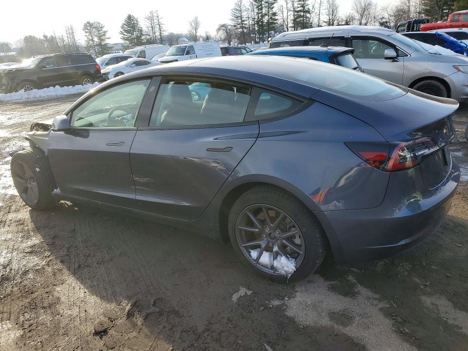 2023 TESLA MODEL 3 — Фото 2 из 12