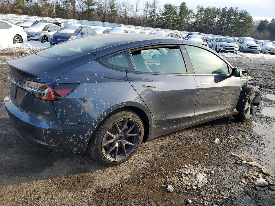 2023 TESLA MODEL 3 — Фото 3 из 12