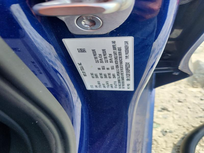 2023 TESLA MODEL 3 — Фото 12 из 12