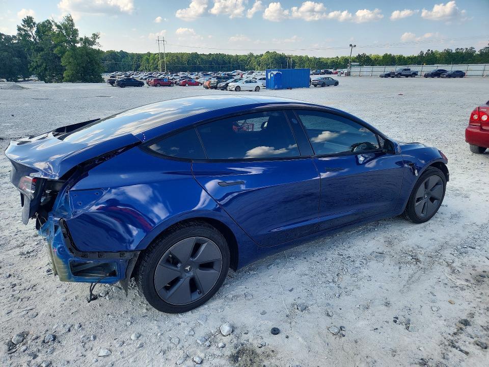 2023 TESLA MODEL 3 — Фото 3 из 12