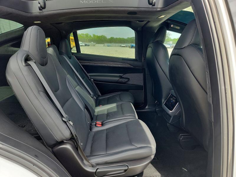 2023 TESLA MODEL X — Фото 11 из 13