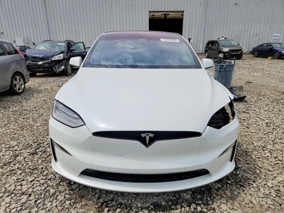 2023 TESLA MODEL X — Фото 5 из 13