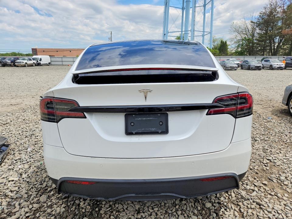 2023 TESLA MODEL X — Фото 6 из 13