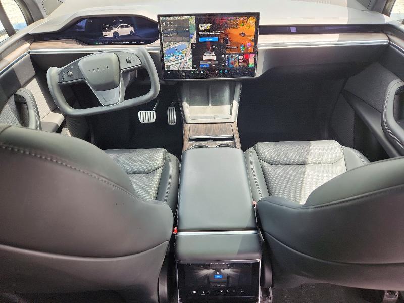 2023 TESLA MODEL X — Фото 8 из 13