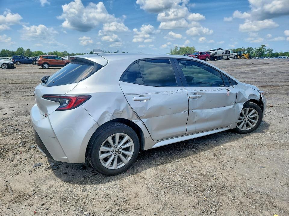 JTND4MBE9P3208260 2023 TOYOTA COROLLA HATCHBACK photo no. 3