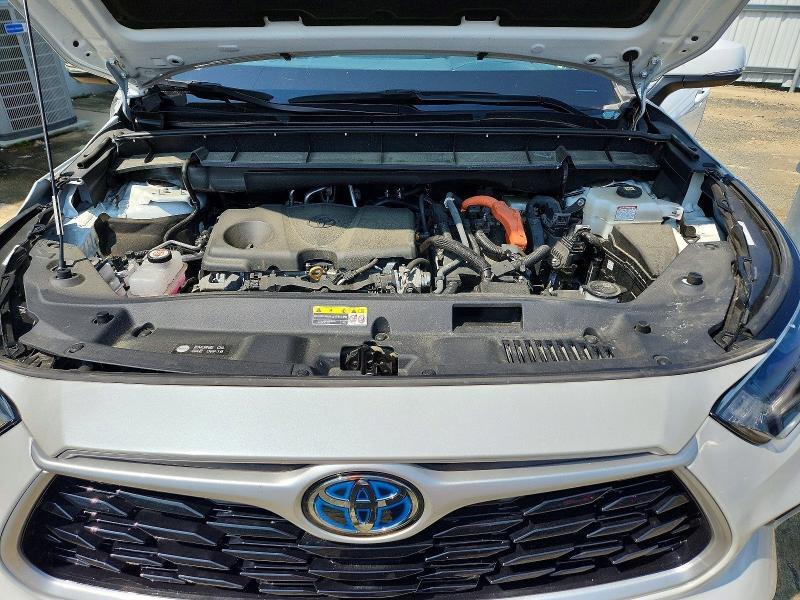 2023 TOYOTA HIGHLANDER HYBRID LE — Фото 12 из 13