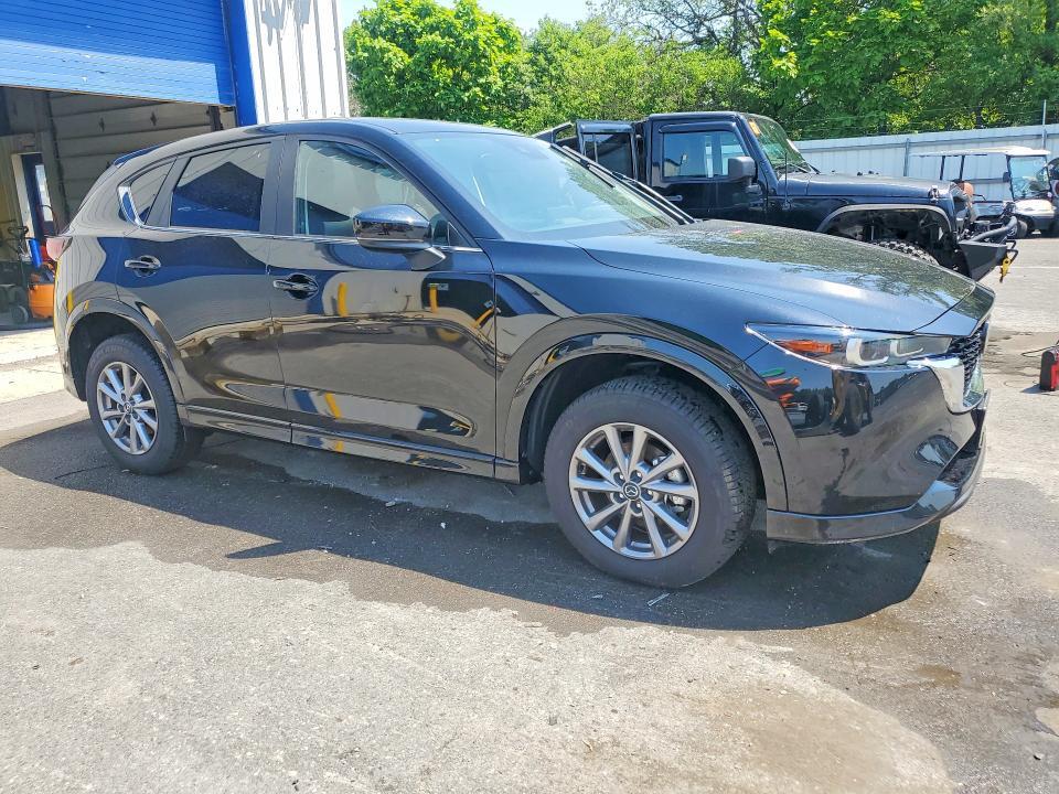2025 MAZDA CX-5 PREFERRED — Фото 4 из 13