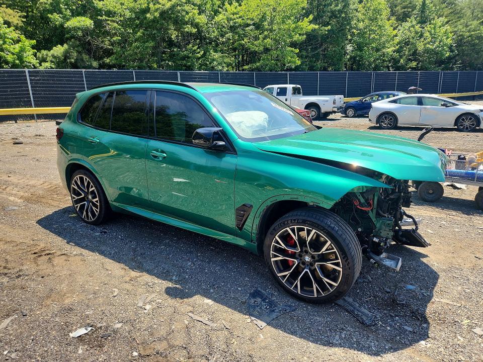 2024 BMW X5 M COMPETITION — Фото 4 из 13
