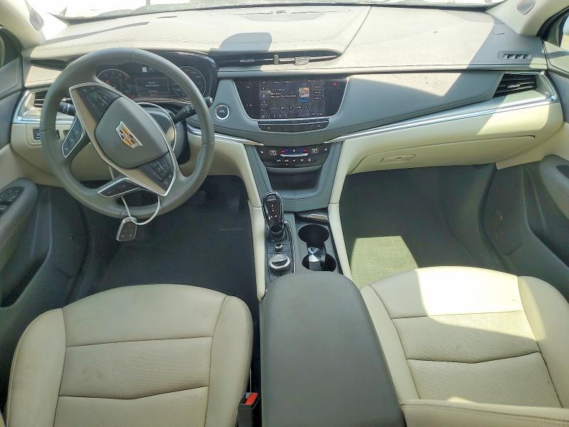 2024 CADILLAC XT5 PREMIUM LUXURY — Фото 8 из 13