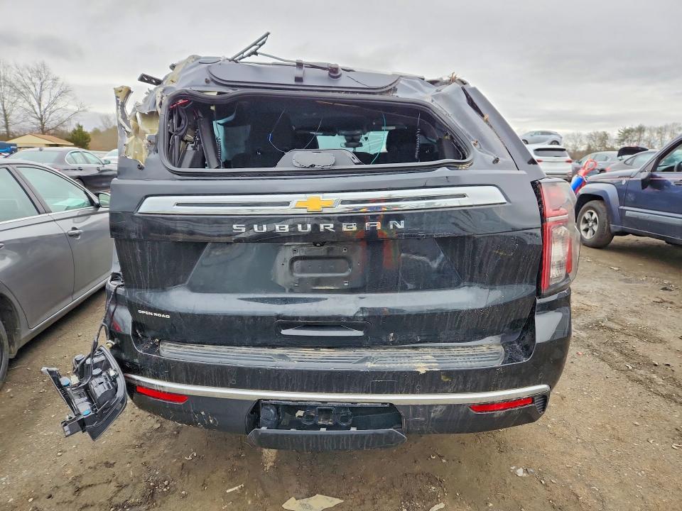 2024 CHEVROLET SUBURBAN K1500 LS — Фото 6 из 13