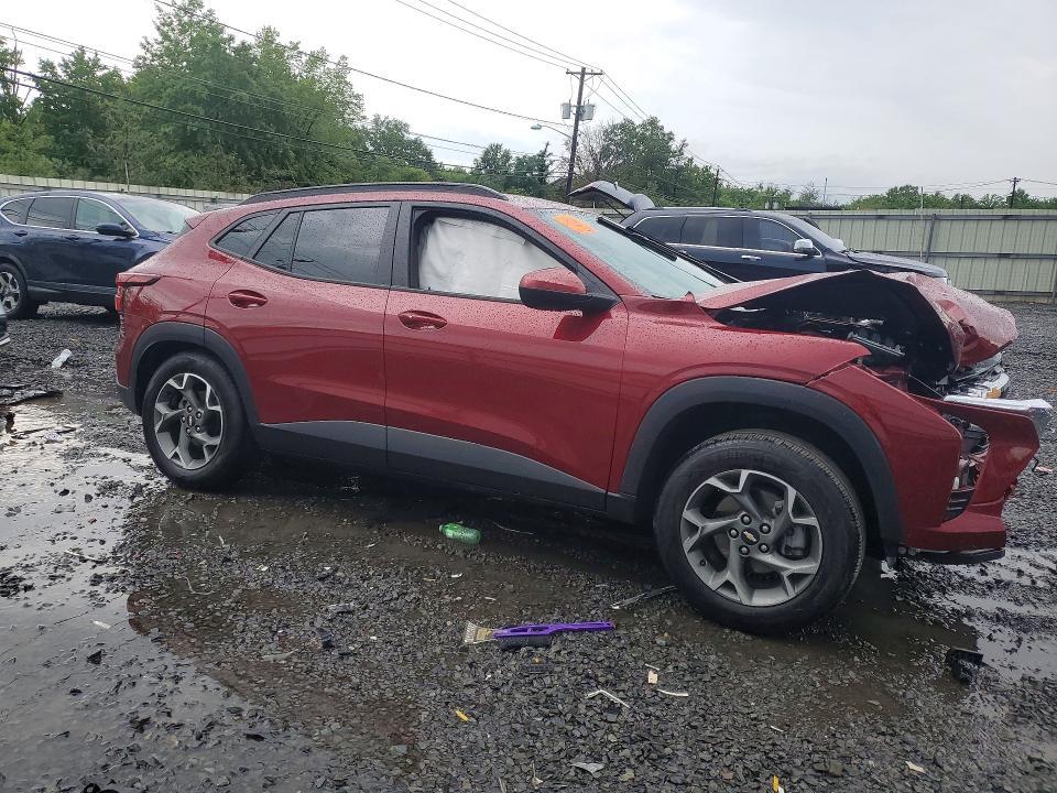 2024 CHEVROLET TRAX 1LT — Фото 4 из 13