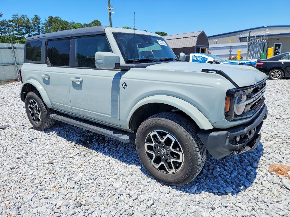 2024 FORD BRONCO OUTER BANKS — Фото 4 из 12