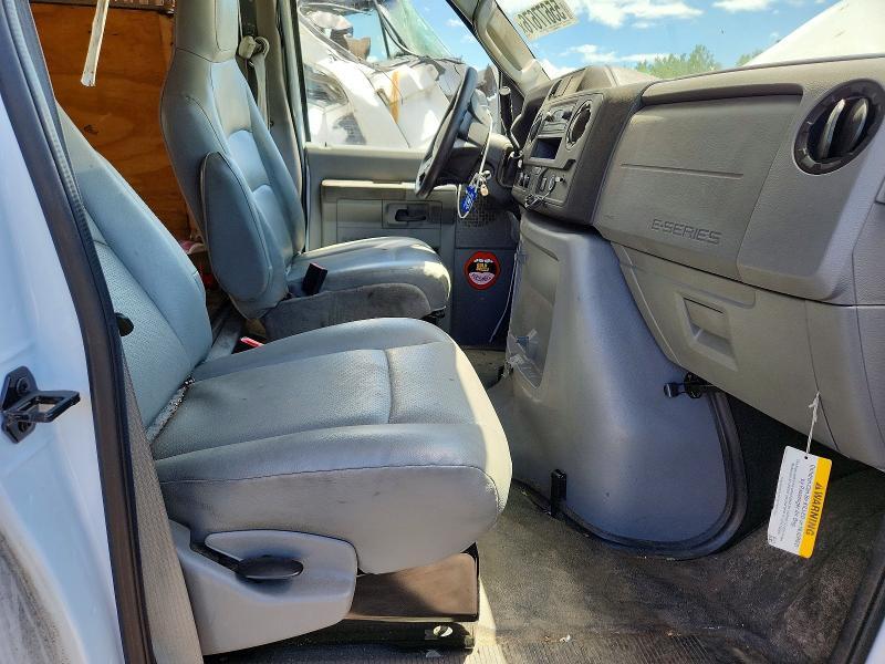 2024 FORD ECONOLINE - BOX TRUCK — Фото 10 из 13