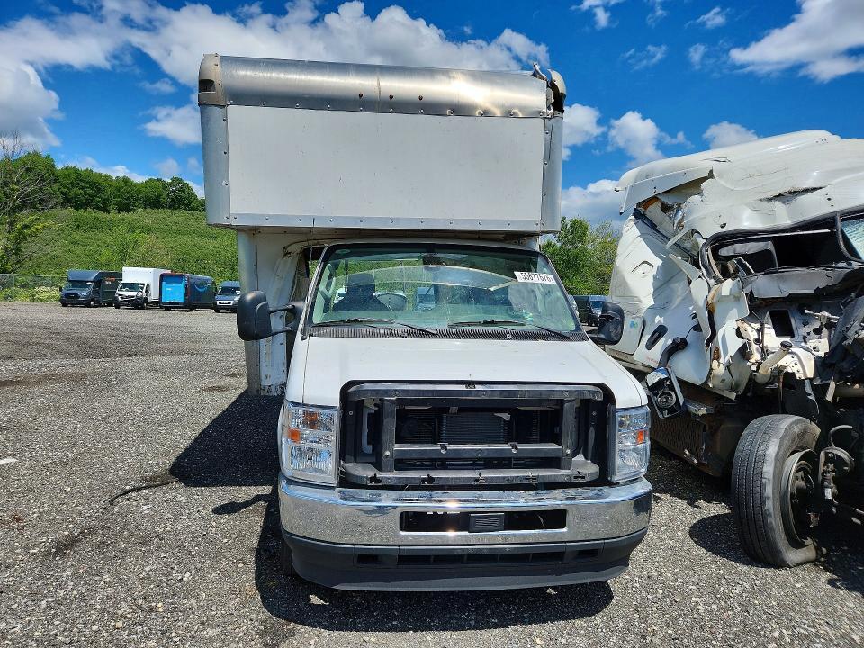 2024 FORD ECONOLINE - BOX TRUCK — Фото 5 из 13