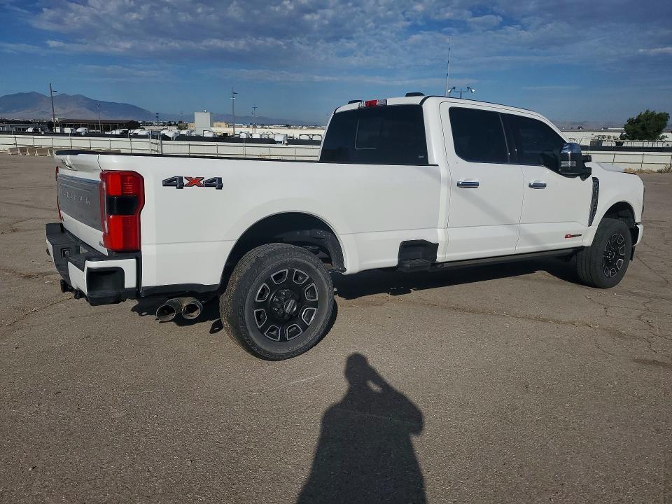 1FT8W3BM1REE09014 2024 FORD F350 photo no. 3